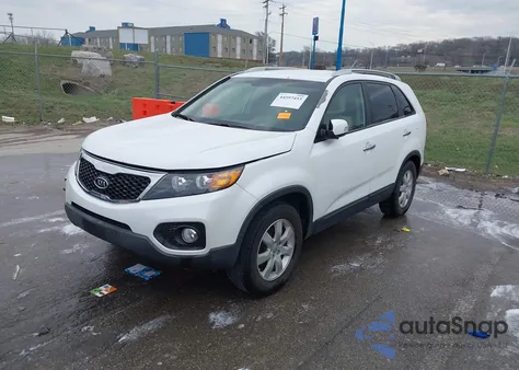 2013 Kia Sorento Lx z USA, uszkodzony, nr VIN 5XYKT4A60DG346172
